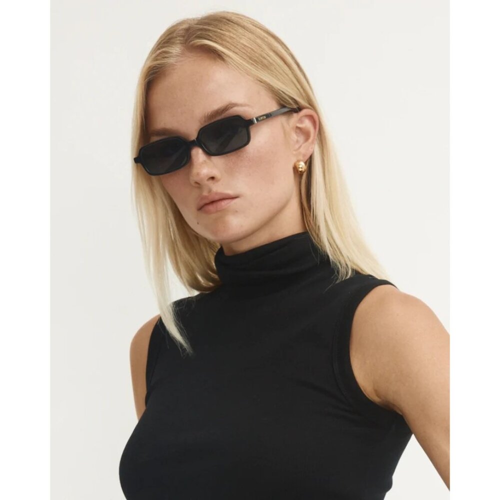AUREUM Palma Sunglasses in Black - Picture 2 of 7